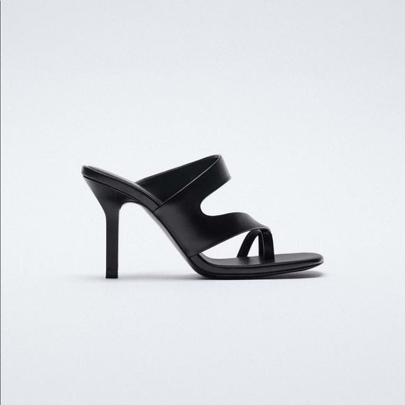 NWT ZARA Heeled Asymmetric Genuine Leather Heeled Sandals 10/41 Black - Picture 2 of 6